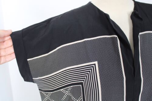 Vince S Black Beige Silk Geometric Scarf Boxy Short Sleeve Dress - Picture 3 of 10