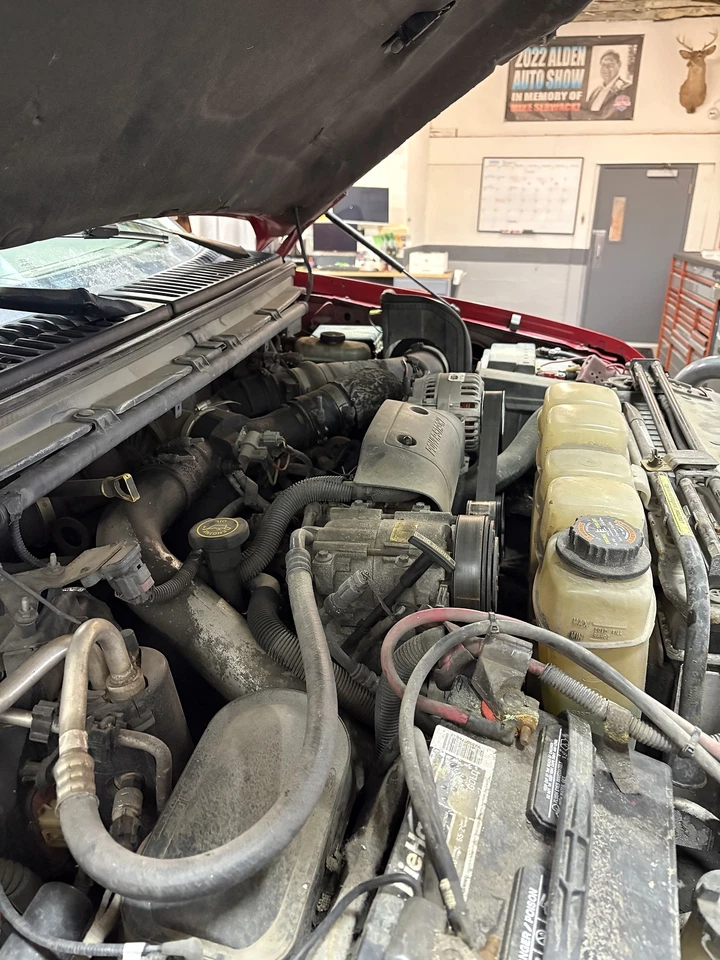 Conjunto de bomba y motor ABS usado se adapta a: montaje de camioneta Ford F250SD 2000 grado C Foto 2 de 4