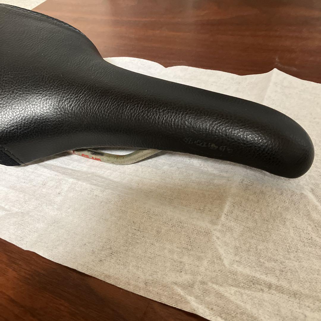 Viscounte CODA 900 サドル