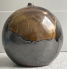 VASE - STUDIOKERAMIK - SIGNIERT - UNIKAT