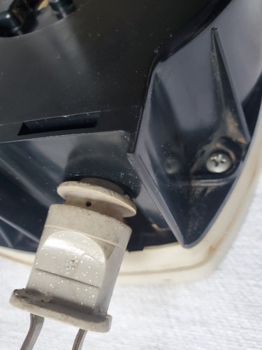TAPPO TERMINALE VINTAGE ELECTROLUX ULTRA LX CON ASSEMBLAGGIO CAVO ALIMENTAZIONE - USATO/GIUSTO - Foto 13 di 14