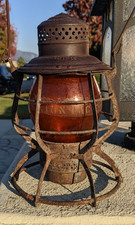 UNION PACIFIC 1909 ADAMS RAILROAD LANTERN ORIGINAL AMBER ETCHED CORNING GLOBE