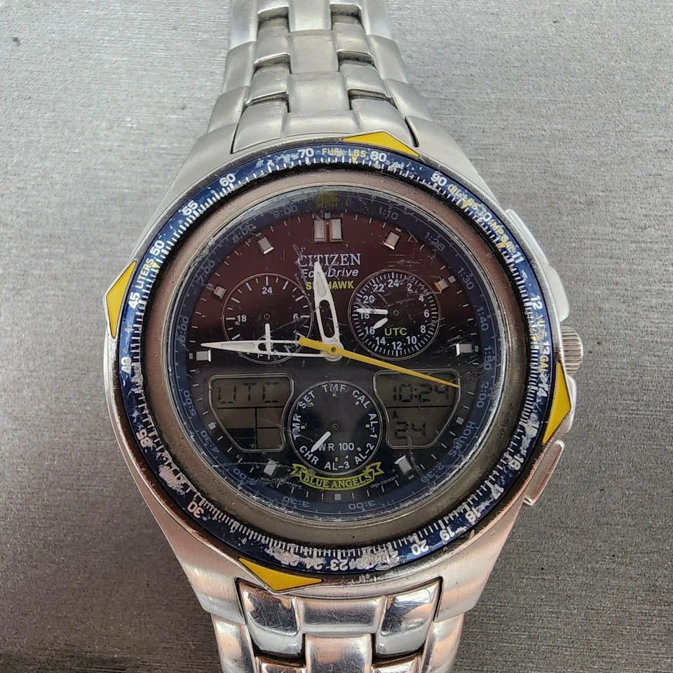 Citizen Eco-Drive SkyHawk Blue Angels relógio masculino 44mm mostrador azul aço PEÇAS - Imagem 3 de 4