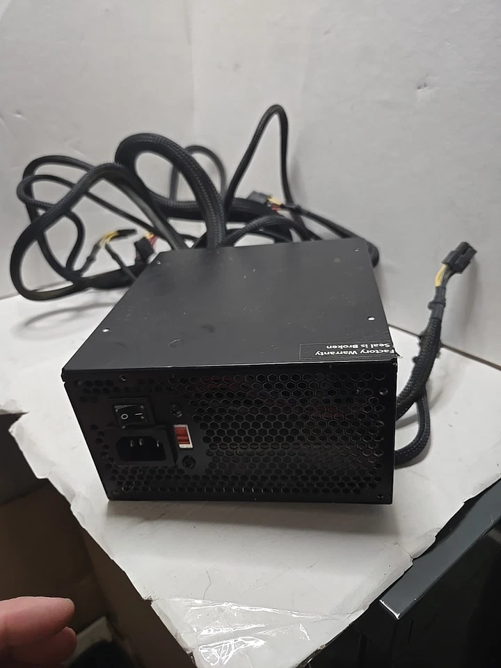 LSP Ultra 750W ATX Desktop Power Supply Switching Unit ULT-LSP750P - Image 3 of 3