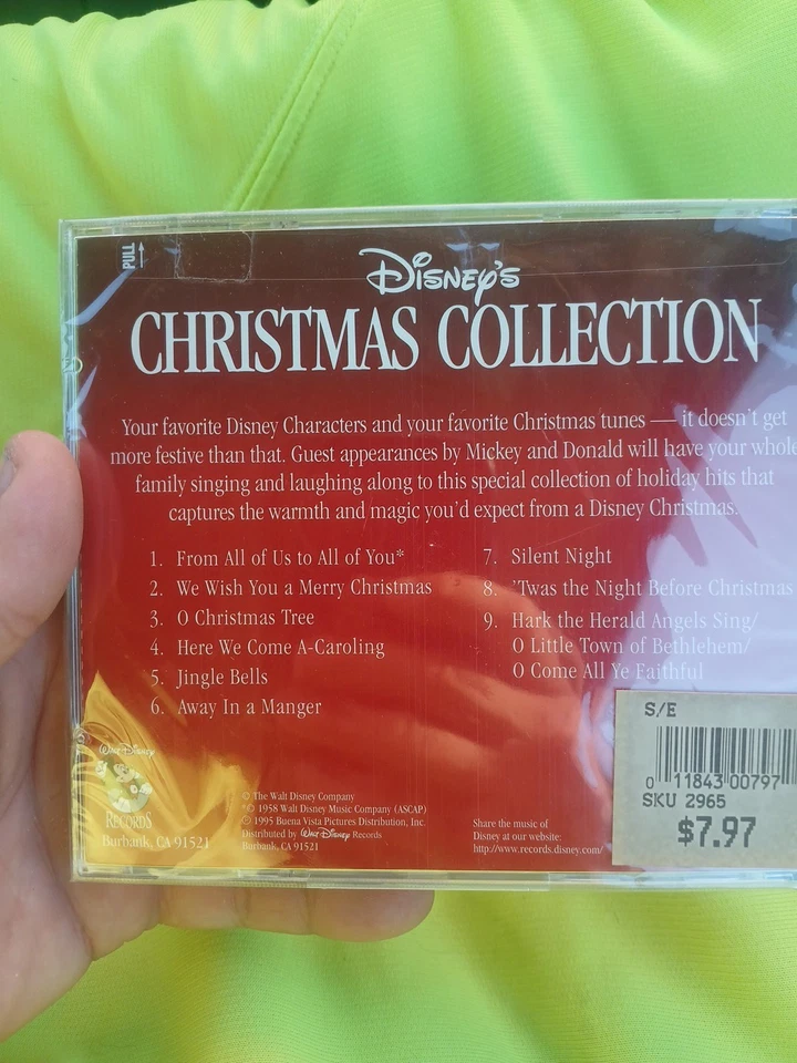 Disney's Christmas Collection Audio CD By Walt Disney Records - Image 4 of 4