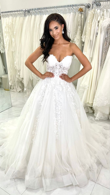 Gorgeous Wedding Dresses V Neck Lace Appliques A Line Sweep Train Bridal Gowns | eBay Gorgeous Wedding Dresses V Neck Lace Appliques A Line Sweep Train Bridal Gowns | eBay