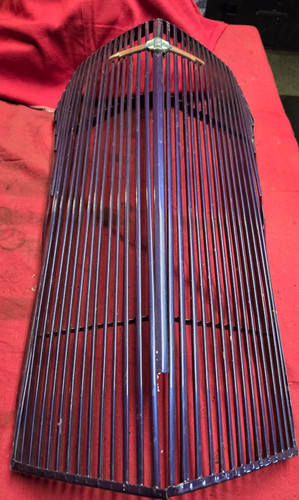 VINTAGE 1937 CHEVOLET OEM GRILLE .PURPLE, 30 X 17, WITH LOGO EMBLEM