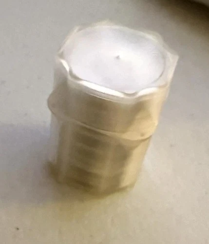 Roll Of 21 Kennedy Half Dollars  (2) 90% Silver & (19) 40% Silver Uncirculated ￼