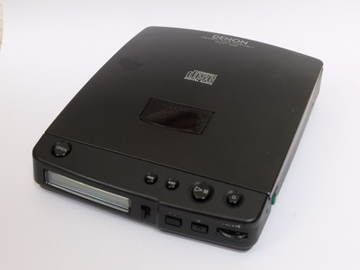 Denon DCP-100 CD Player Portable Compact Disc