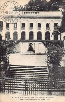 Martinique - SAINT-PIERRE - Le théâtre municipal avant la catastrophe - Ed. A. B - Photo 1/2