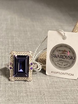 Karis Edelstahl lila Swarovski Kristallring mit Etikett Größe 9