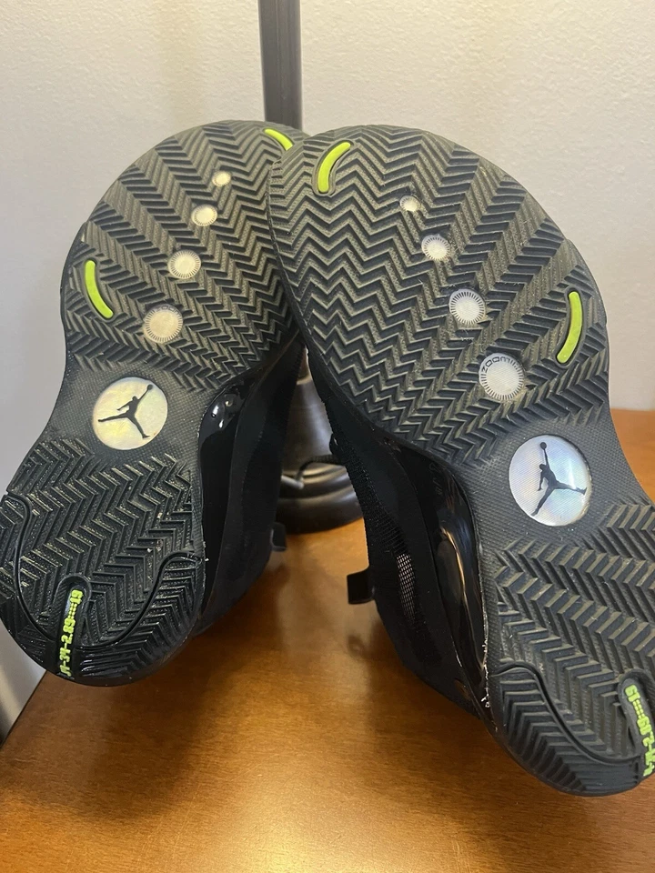 Air Jordan 34 Black Cat XXXIV Basketball Shoes Youth 5.5 Pre Owned - Image 3 of 4