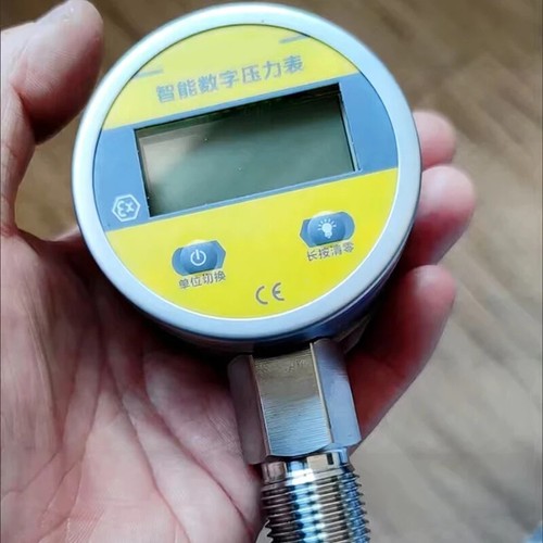 Manometro a batteria digitale elettronico pressione olio, gas e acqua MD-S260 - Foto 3 di 29