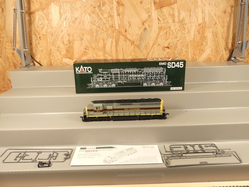Kato EMD SD45 37-1704 Erie Lackwanna #3613 Gleichstrom Lok Diesellok DC Ovp | Condition: Gebraucht