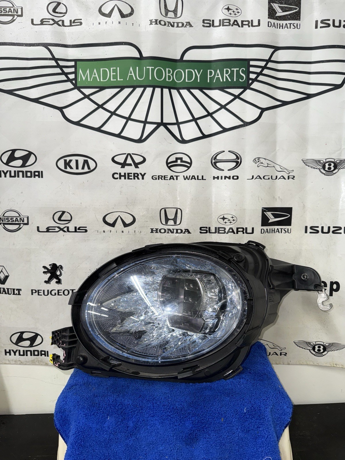 2020 2021 2022 Bentley Bentayga LED Headlight Left LH Driver Side OEM