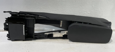 2018-2023 KIA STINGER CENTER CONSOLE CUP HOLDER ARMREST FLOOR ASSEMBLY # 99703