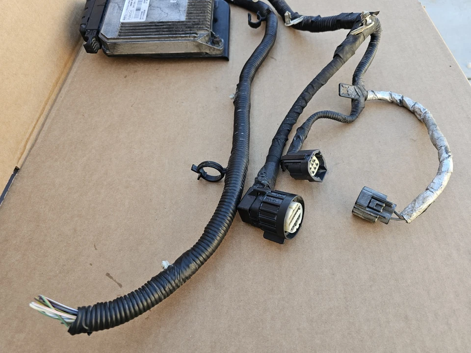 Ford F350 Super Duty 2015 2016 módulo de transmisión 6,7 L 4x4 enchufes FC3A-12B565-AA Foto 3 de 4