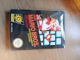 Super Mario Bros Nintendo NES vintage 1985 Game Wirh Box.