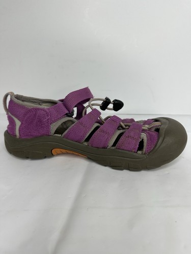 KEEN Water Shoes Youth Size 3 Purple Newport H2 Hiking Washable Vacation Sandals - Picture 9 of 12