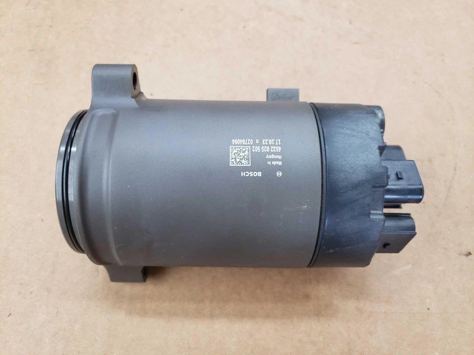 21 22 23 24 AUDI Q3 Electric Power Steering Motor ONLY, ID# 5432004252 - Image 2 of 4