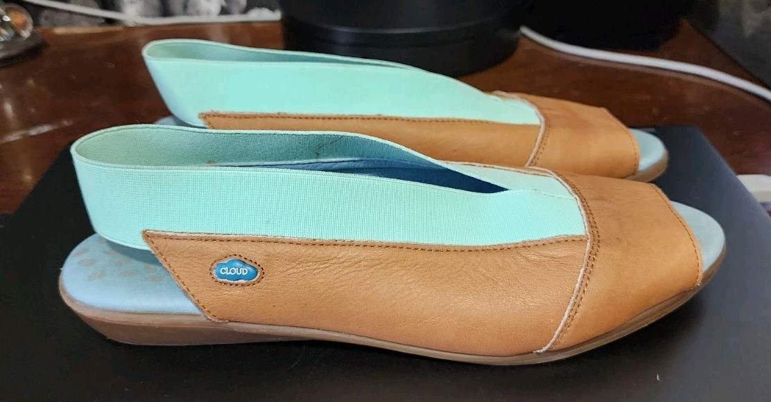 Cloud Caliber Slingback Soft Leather Sandals Brow… - image 3