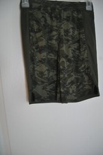 Kids Nylon Shorts by Old Navy Active Size Med 8 Camouflage on front and green