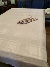 tablecloth rectangular 70 with four napkins