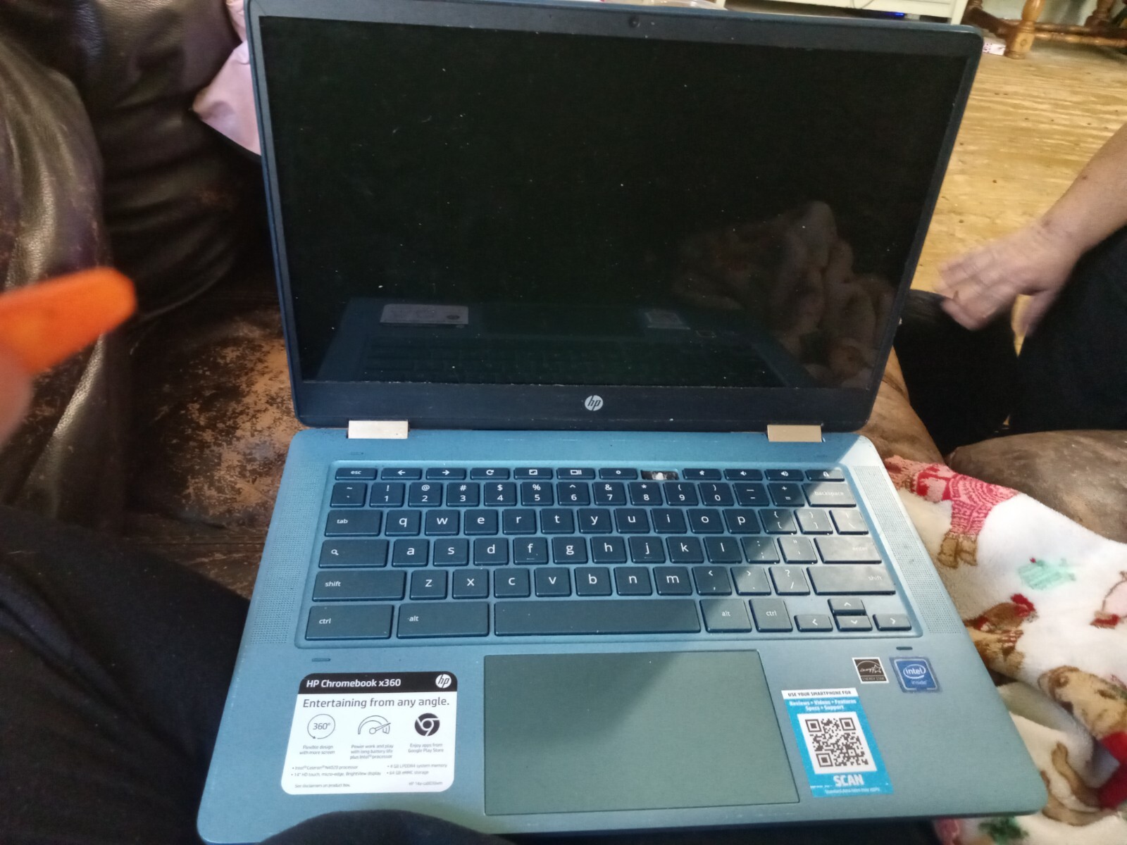 chromebook laptop touch screen-image