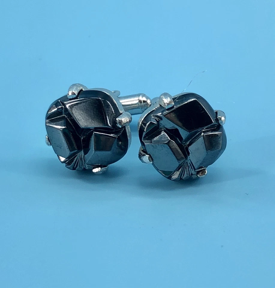 SARAH COVENTRY SILVER TONE HEMATITE STONE CUFF LINKS Pair - Image 4 of 4