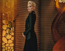 WALLIS DAY signed Autogramm 20x25cm KRYPTON in Person autograph COA