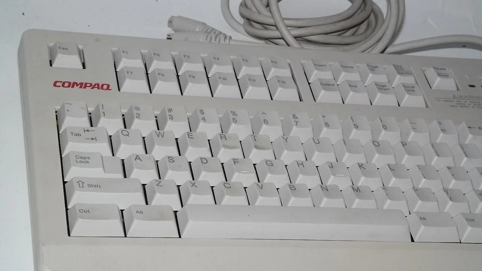 COMPAQ 186591-406 MECHANICAL KEYBOARD W/TRACKBALL 185152 CHERRY MX BROWN 11800 - Image 2 of 4