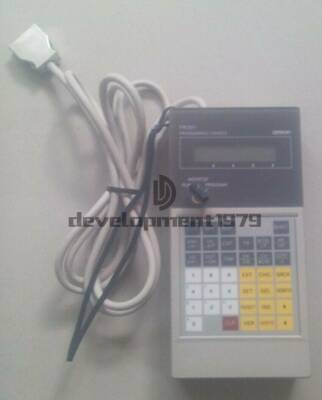 Ein Gebraucht Omron Handgehalten Programmierer CQM1-PRO01-E