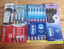 16 PK -ORAL B  COLGATE - Toothbrush ADULT Lot