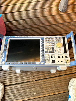Rohde & Schwarz R&S FSP Spektrumanalysator 9 kHz-7 GHz 1 Eingang LCD