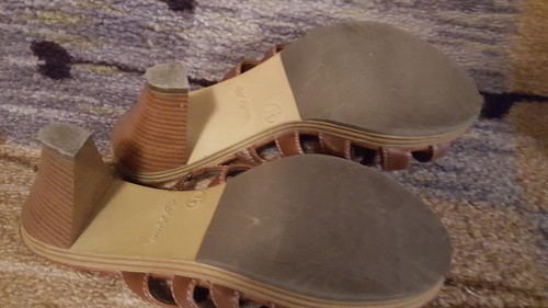 Women's Self Esteem Leesa Brown 7.5 M Sandals 3" Heel Slipon Shoes Strappy NWOT - Picture 5 of 5
