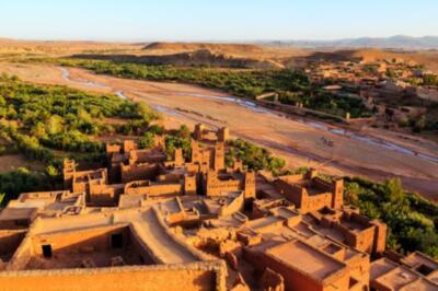 Wandbild: Kasbah Ait Ben Haddou im marokkanischen Atlasgebirge (74549814)