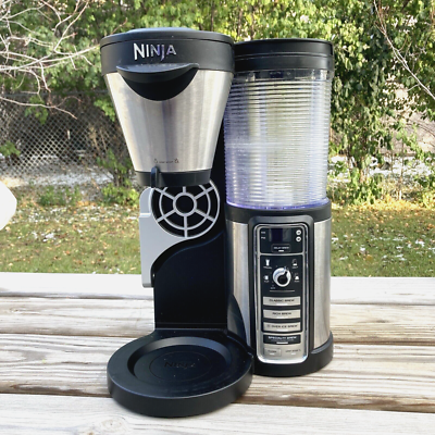 Ninja Coffee Bar Makes Cup Travel 3 Cup or 6 Cup Servings CF086