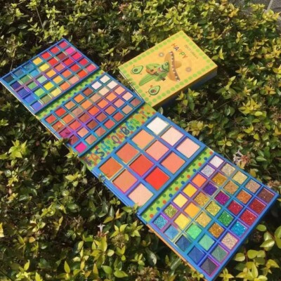 Eyeshadow Palette Ice Cream Coco Urban 105 Eyeshadow + 12 Blush