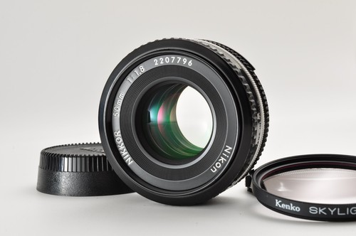 Mint ] Nikon Ai-s Nikkor 50mm F1.8 MF Pancake Lens