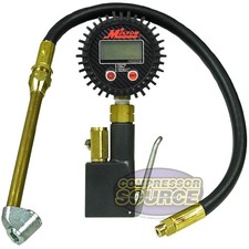 Milton Compact Digital Inflator Gage 0-255 Psi Dual Head Full Swivel Chuck S-530 Milton Compact Digital Inflator Gage 0-255 Psi Dual Head Full Swivel Chuck S-530