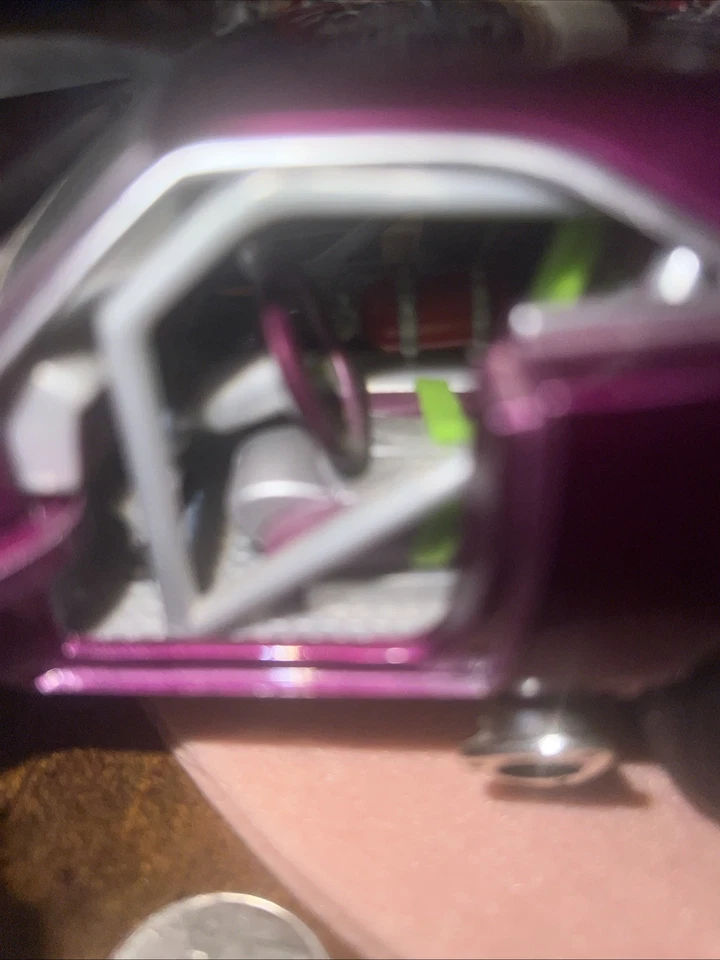 1969 Dodge charger Hemi Muscle Machines 1:24 Die-cast Steele, Purple Doors Open - Image 4 of 4