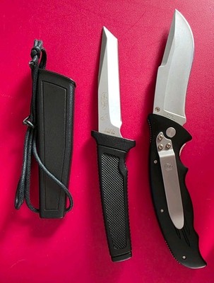 LOT OF TWO COLT KNIVES ONE KEN ONION DESIGN CT25 + ONE FRED CARTER   CT57
