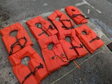 8 Life Jackets Life Vest