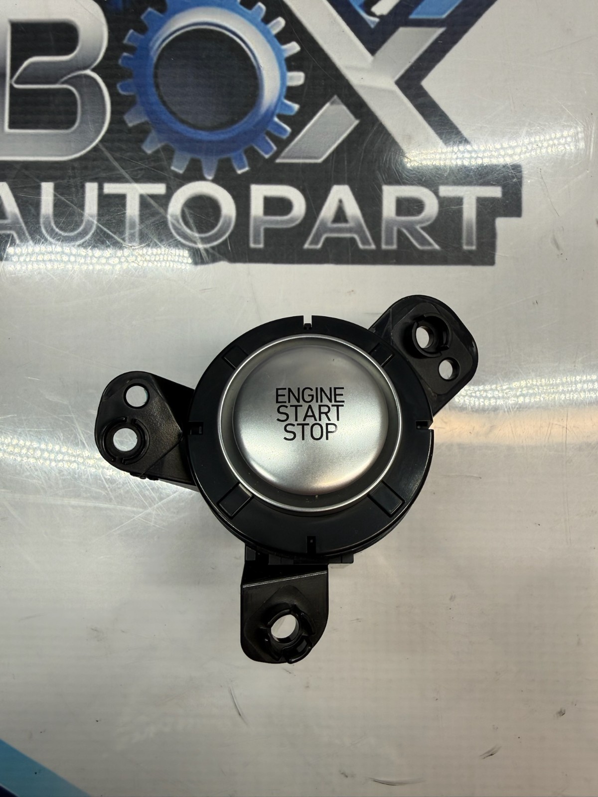 2020-2022 HYUNDAI PALISADE IGNITION PUSH START/STOP BUTTON 93500S8000 OEM