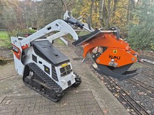 Bobcat MT 100 - 2023- includes Standard bucket, & klou Timber Grab.