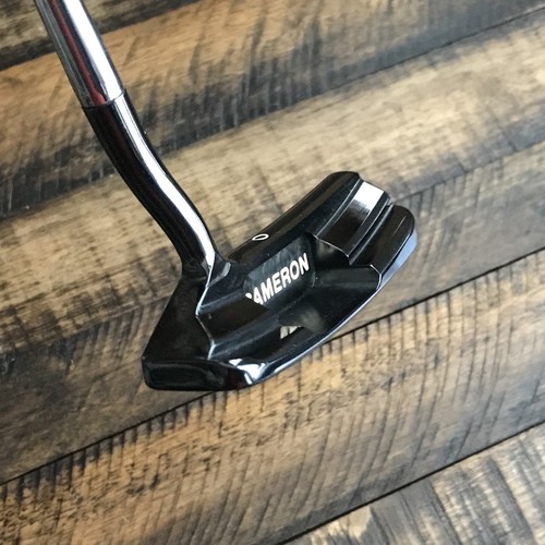 Scotty Cameron Circa 62 Model No. 2 35in Original HeadCover Grip and Divot Tool - Picture 5 of 17