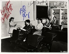 FATHER KNOWS BEST 8x10 Photo Signed By 3 Kids..E.DONAHUE, B. GRAY, L. CHAPIN