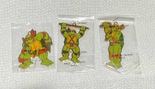 1990 Mirage Studios TMNT Teenage Mutant Ninja Brass Ornaments Pendants Qty 3 NIP - Picture 8 of 10
