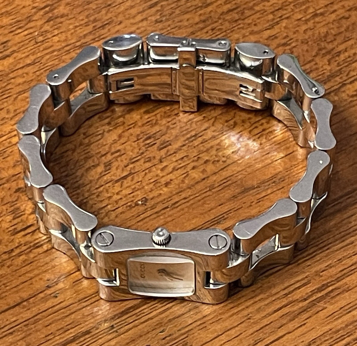 GUCCI Stainless Steel Square Face Quartz Analog Watch 2305L