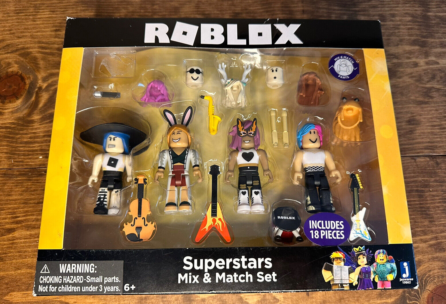 18 Piece Roblox Toys Action Figures Mixed Lot Figures + Accessories NO  CODES